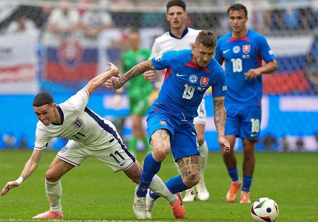 ČUDESAN POVRATAK ENGLEZA: "Gordi Albion" uz dosta sreće tek u produžetku srušio Slovačku Detalj s utakmice Engleska - Slovačka / Foto: Anadolu