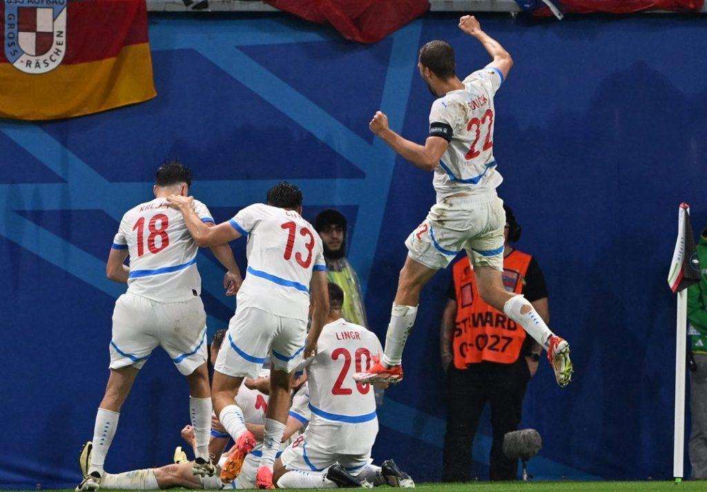 ČEŠKA PALA U PRODUŽETKU: Ronaldo i društvo preokretom uzeli sva tri boda Slavlje igrača Češke nakon početnog vodstva / Foto: Anadolu