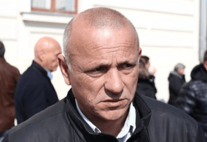 TRAŽE ZABRANU SVIH SIMBOLA TOTALITARNIH REŽIMA: Tko u Hrvatskoj određuje koja je zastava zabranjena, a koja ne? Tomislav Josić (DP) / Foto: Hina
