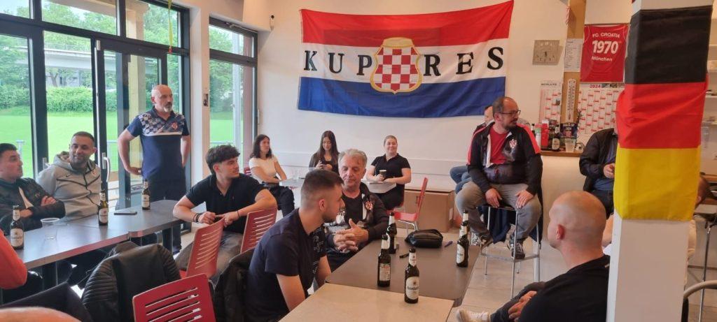 FRANKFURT JE DOBIO KUPREŠKU ZAJEDNICU: Želimo da naša djeca znaju tko su i odakle su U Frankfurtu osnovana Kupreška zajednica / Foto: Fenix (SIM)