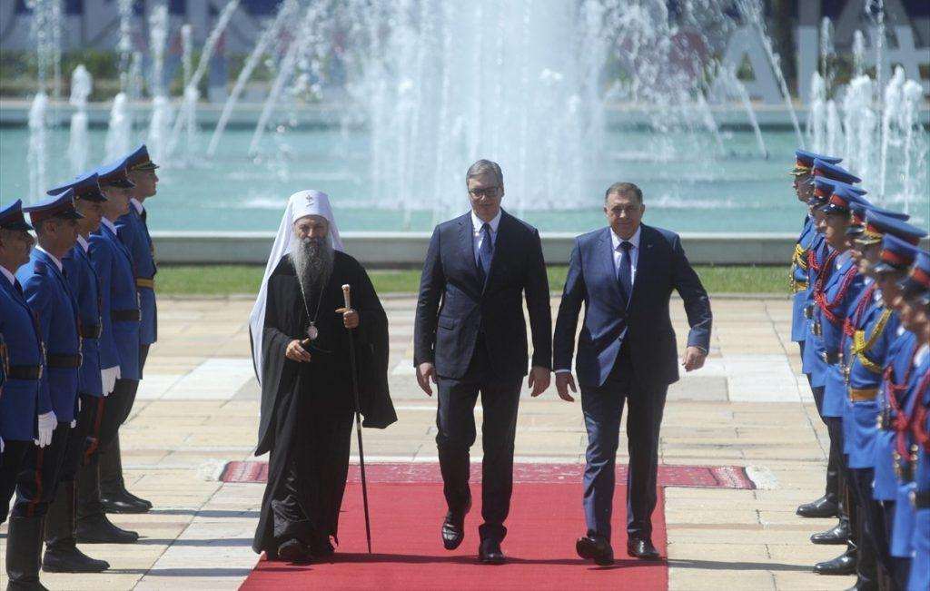 Srpski patrijarh Porfirije, Aleksandar Vučić i Milorad Dodik (ILUSTRACIJA) / Foto: Anadolu
