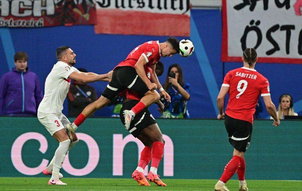 PORAZ AUSTRIJE U LEIPZIGU: Turski vratar fenomenalnom obranom u zadnjim sekundama odveo Tursku u četvrtfinale Detalj s utakmice Austrije i Turske / Foto: Anadolu