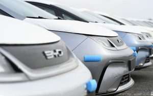 AMERIČKI DIV GUBI PRIMAT: Kineski proizvođač električnih vozila pretekao Teslu sa prodajom od 107 milijardi dolara Automobili / Foto: Lars Penning/dpa