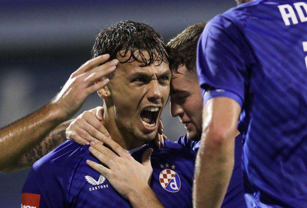 HNL: Dinamo s lakoćom pregazio Šibenik s 3:0 Slavlje igrača Dinama nakon postignutog pogotka / Foto: Hina