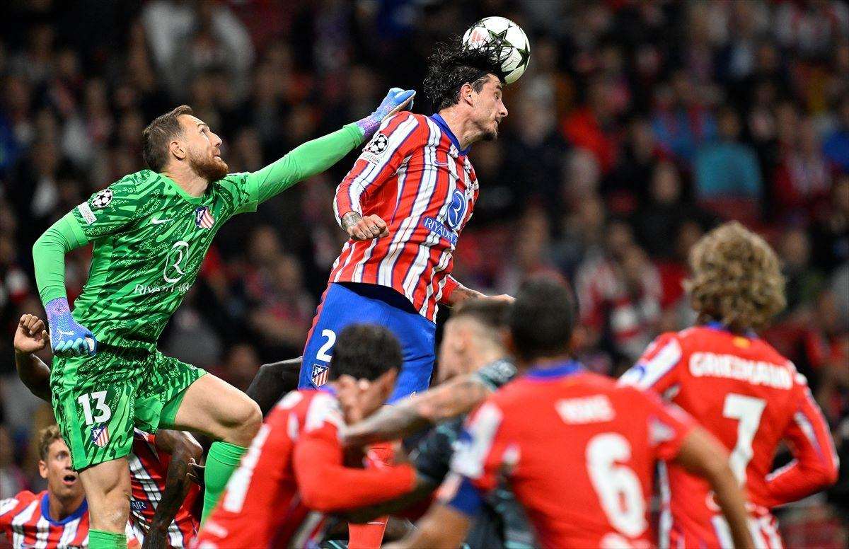 LIGA PRVAKA: Bayer "protutnjao" Rotterdamom, Benfica slavila u Beogradu, Monaco iznenadio Barcelonu Detalj s utakmice Atletico Madrid - Leipzig / Foto: Anadolu