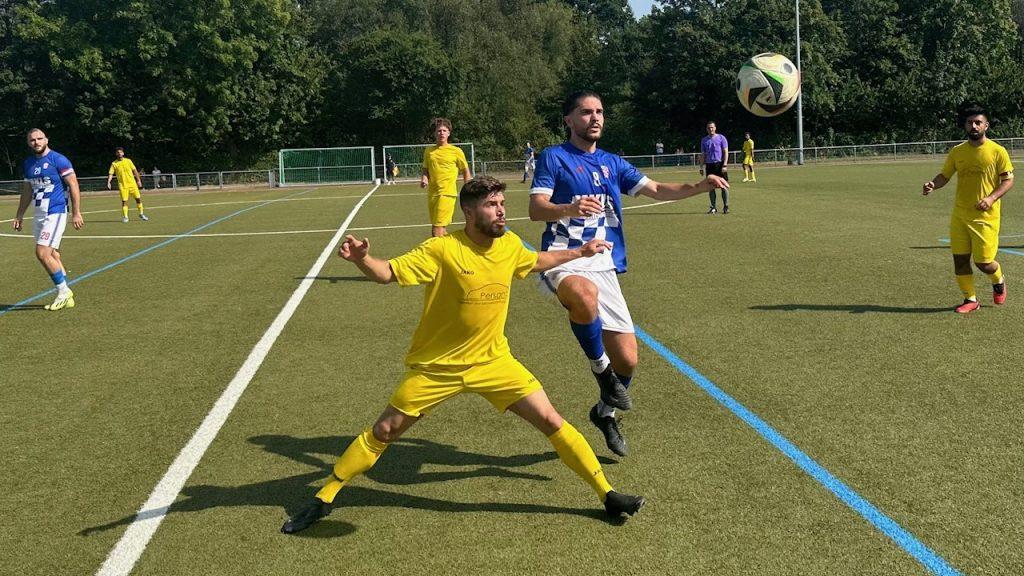 NEPOVEZANA IGRA I NEISKUSTVO: Neočekivani poraz mlade momčadi Croatije Frankfurt na domaćem terenu Detalj s utakmice Croatia - Roedelheimer FC / Foto: Fenix (SIM)