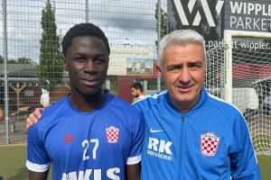 FRANKFURT: Prva momčad Croatije nikako ne uspijeva prekinuti seriju poraza, druga momčad uvjerljiva uz 2 pogotka Boatenga Dvostruki strijelac Shadrach Kwaku Boateng i sportski šef Croatije Darko Krolo / Foto: Fenix (SIM)