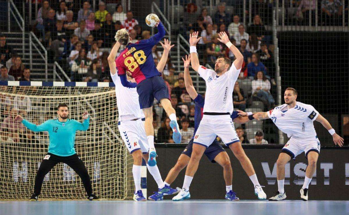 RUKOMETNA LIGA PRVAKA: Barcelona tijesno s 31-29 pobijedila Zagreb, Filip Glavaš s 9 pogodaka najefikasniji na utakmici Detalj s utakmice Zagreb - Barcelona / Foto: Hina