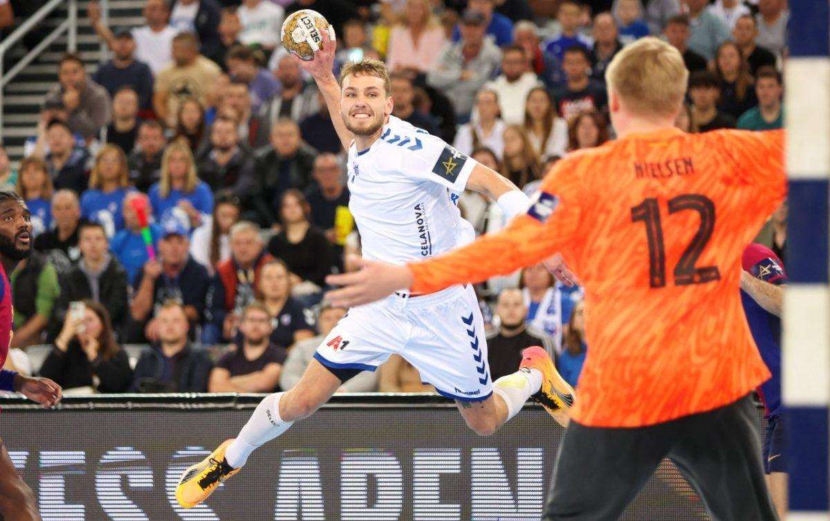 RUKOMETNA LIGA PRVAKA: Barcelona tijesno s 31-29 pobijedila Zagreb, Filip Glavaš s 9 pogodaka najefikasniji na utakmici Ihar Bialiauski i Emil Nielsen u utakmici Zagreb - Barcelona / Foto: Hina