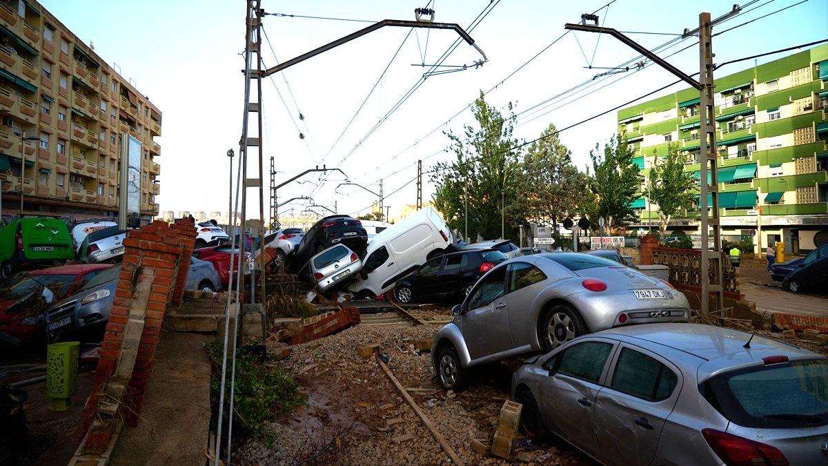 UŽASAVAJUĆE SLIKE IZ VALENCIJE: Nezapamćene poplave odnijele najmanje 95 ljudskih života, deseci nestalih Poplave u Španjolskoj / Foto: Anadolu