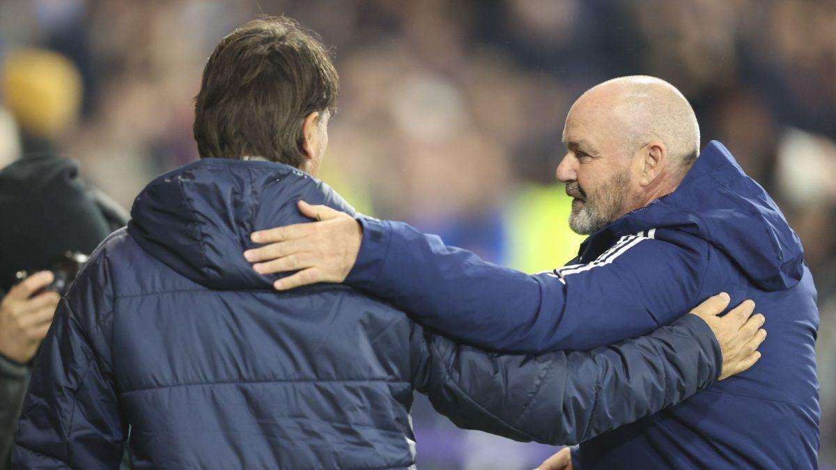 IZJAVE DVOJICE IZBORNIKA: Dalić smatra kako je sudac "ubio utakmicu i nogomet", Clarke najavio odlazak po pobjedu u Poljsku Izbornici Hrvatske i Škotske Zlatko Dalic i Steve Clarke / Foto: Hina