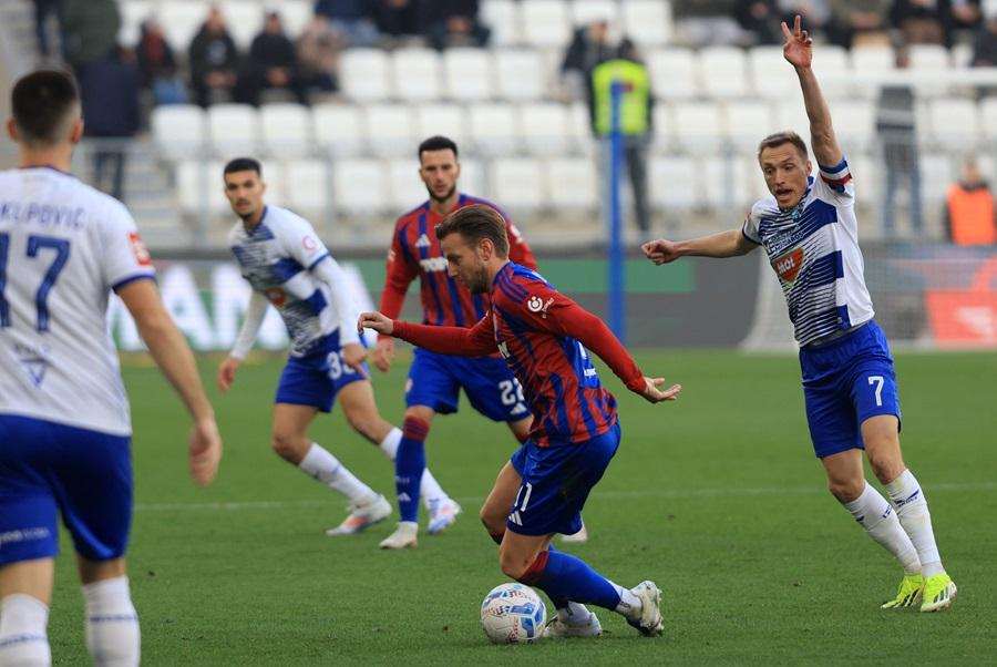 OSIJEK I HAJDUK PODIJELILI BODOVE: Niti jedan od četiri hrvatska velikana nije profitirao u ovom kolu Utakmica 14. kola HNL-a Osijek - Hajduka / Foto: Hina