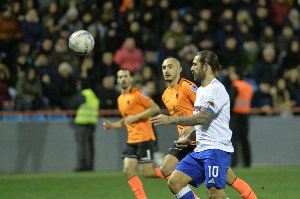ŽESTOKA UTAKMICA U ŠIBENIKU: Hajduk uz igrača više slavio u Šibeniku s 2:1, Rijeka jesenski prvak Detalj s utakmice Šibenik - Hajduk / Foto: Hina