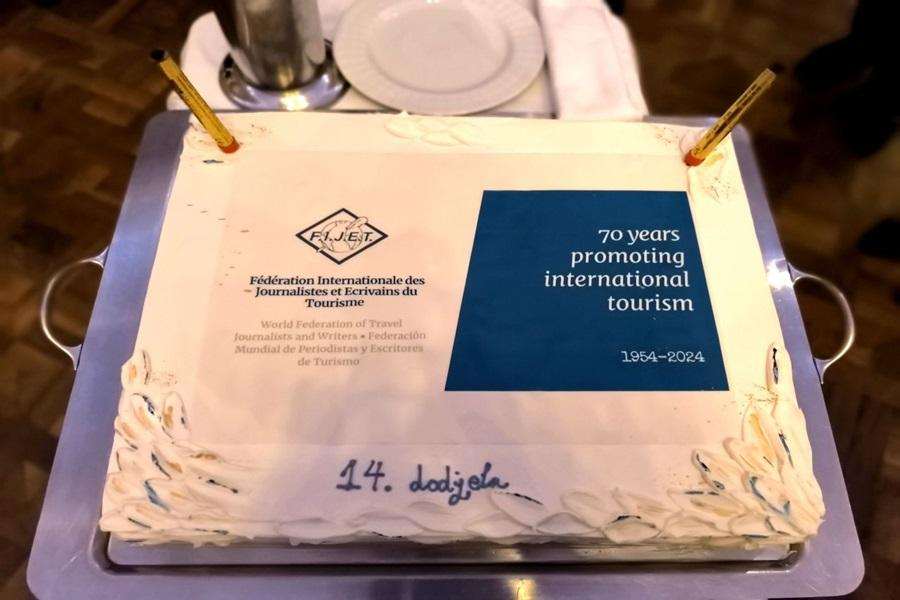 HRVATSKA: Najbolji putopisci i promicatelji turizma nagrađeni na svečanosti "Marko Polo" u Esplanadi HRVATSKA: Najbolji putopisci i promicatelji turizma nagrađeni na svečanosti "Marko Polo" u Esplanadi