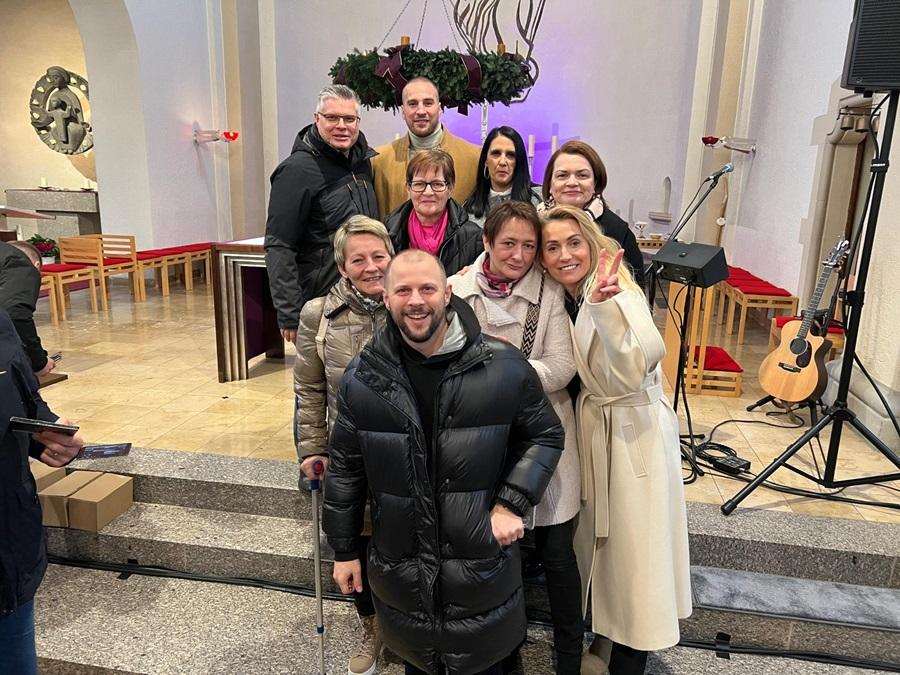 POSEBAN TRENUTAK ZA HRVATSKU KATOLIČKU ZAJEDNICU U NJEMAČKOJ: Duhovna obnova Alana Hržice u Gaggenauu Alan Hržica na duhovnoj obnovi u Gaggenau / Foto: Ivana Perić