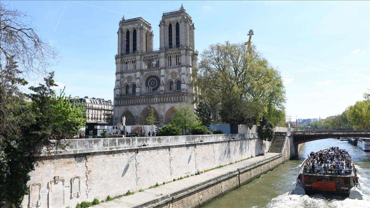 Pariška katedrale Notre Dame / Foto: Anadolu