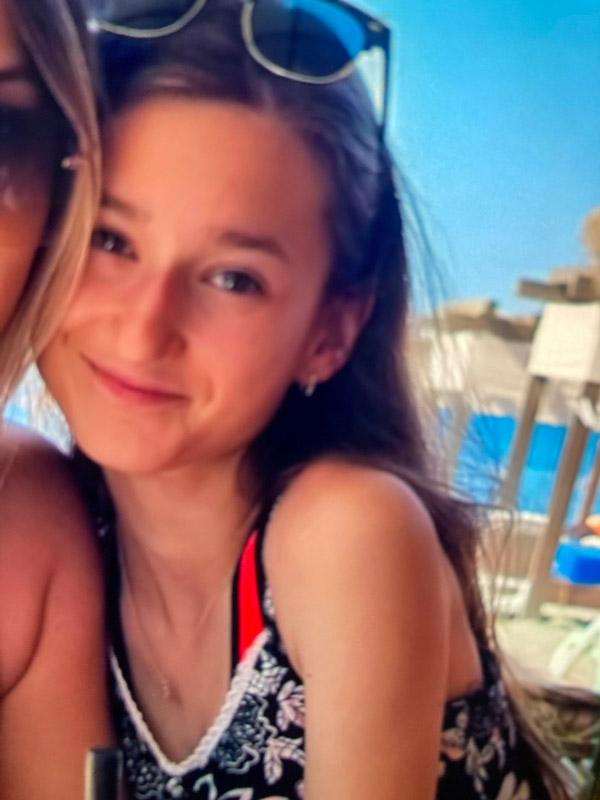 U NJEMAČKOJ JE NESTALA DŽANA BUGUĆANIN: Policija moli za pomoć u pronalasku nestale 15-godišnjakinje Nestala djevojka/ Foto: Polizei