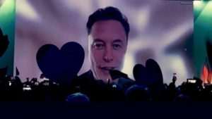 ELON MUSK U JAVLJANJU ZA AfD: Predizbornom skupu u Halleu poručio kako je „AfD najveća nada za Njemačku“, Alice Weidel opet najavljivala „reemigracije“ Elon Musk u javljanju na predizbornom skupu AfD-a u Halleu / Foto: Fenix (Krešimir Kobanović)