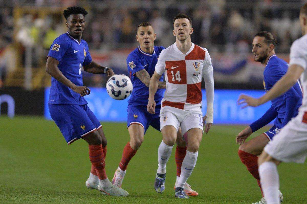 VELIČANSTVENA POBJEDA NA POLJUDU: Hrvatska sjajnom igrom i pogocima Budimira i Perišića s 2:0 savladala Francusku Detalj s utakmice Hrvatska - Francuska / Foto: Hina