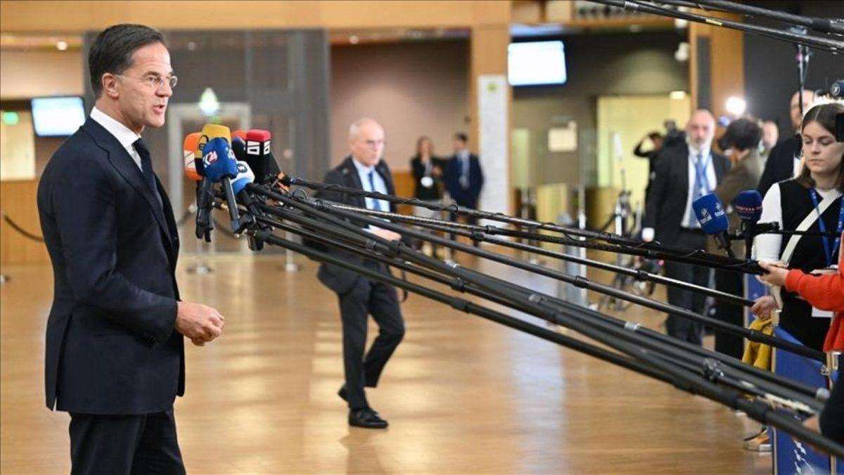 ŠPANJOLSKI PREMIJER UZ ZELENSKOG: Mir u Ukrajini se mora postići, ali ne po cijenu nagrađivanja ruskog "neoimperijalizma" Glavni tajnik NATO-a Mark Rutte / Foto: Anadolu