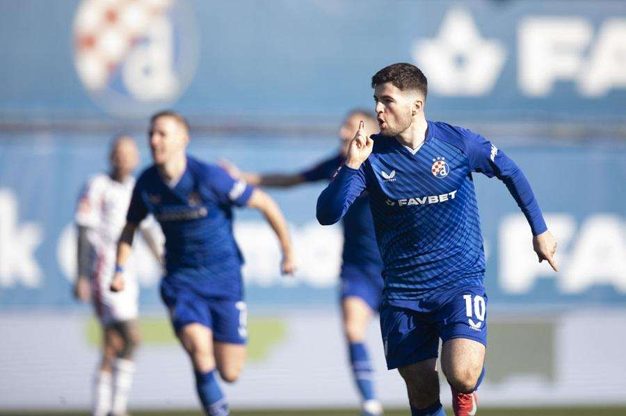 LUDNICA NA MAKSIMIRU: Hajduk u sudačkoj nadoknadi izjednačio, borba za trofej se nastavlja baturina