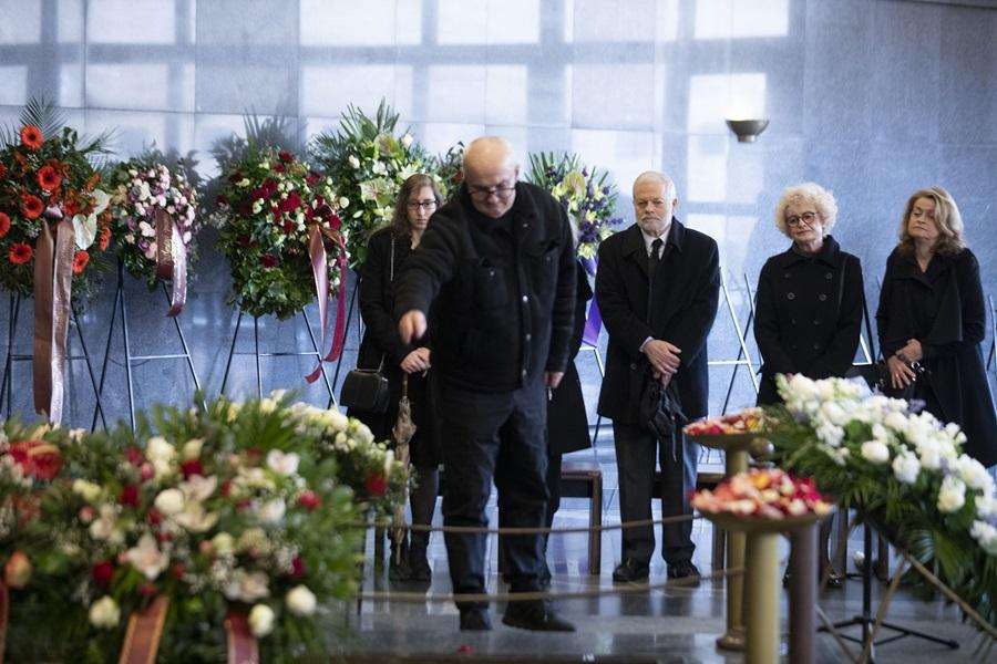 POSLJEDNJI ISPRAĆAJ: Na zagrebačkom krematoriju ispraćen predsjednik Vrhovnog suda Dobronić Posljednji ispraćaj predsjednika Vrhovnog suda RH Radovana Dobronića / Foto: Hina