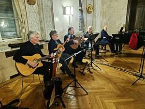 JUBILARNI KONCERT: “Dubrovački kavaljeri” u Beču svečano proslavili 40. rođendan. Povici bravo za “Jedna je Hrvatska” JUBILARNI KONCERT: “Dubrovački kavaljeri” u Beču svečano proslavili 40. rođendan. Povici bravo za “Jedna je Hrvatska”