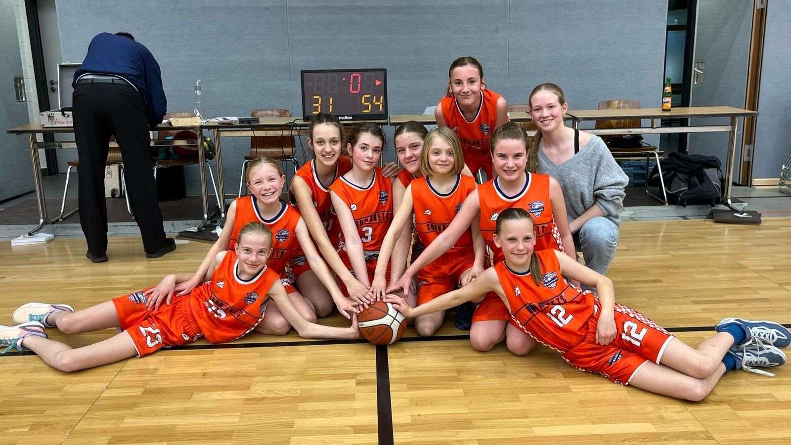 U 20. GODINI POSTOJANJA: Košarkaši CroBasketsa iz Essena upisali odlučujuću pobjedu i izborili ulazak u Landesligu CroBaskets Essen / Foto: Fenix (SIM)