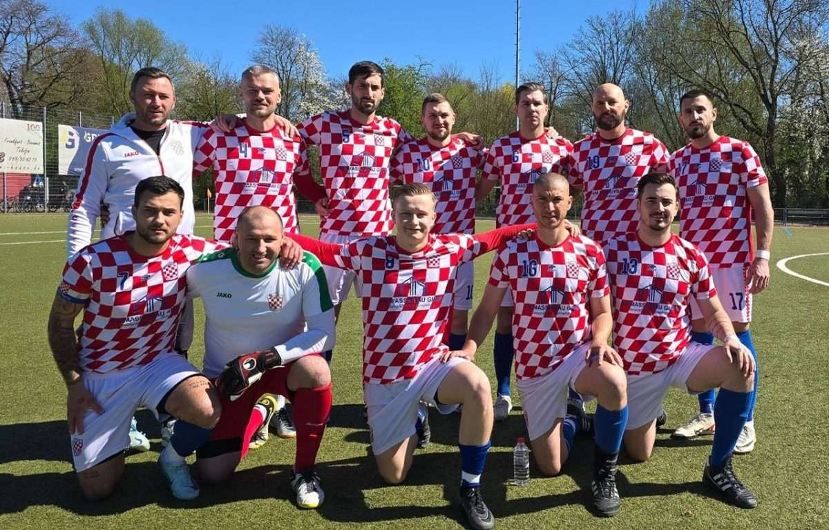 HRVATSKI DERBI BEZ POBJEDNIKA: Croatia Frankfurt u važnoj utakmici za ostanak propustila savladati Posavinu Frankfurt Druga momčad Croatije Frankfurt / Foto: Fenix (Daniel Pleša)