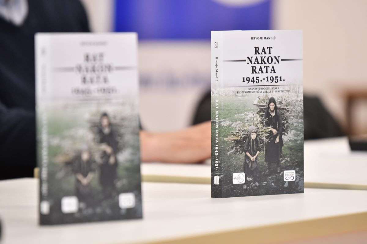 (FOTO) Predstavljena knjiga „Rat nakon rata“ autora Hrvoja Mandića (FOTO) Predstavljena knjiga „Rat nakon rata“ autora Hrvoja Mandića