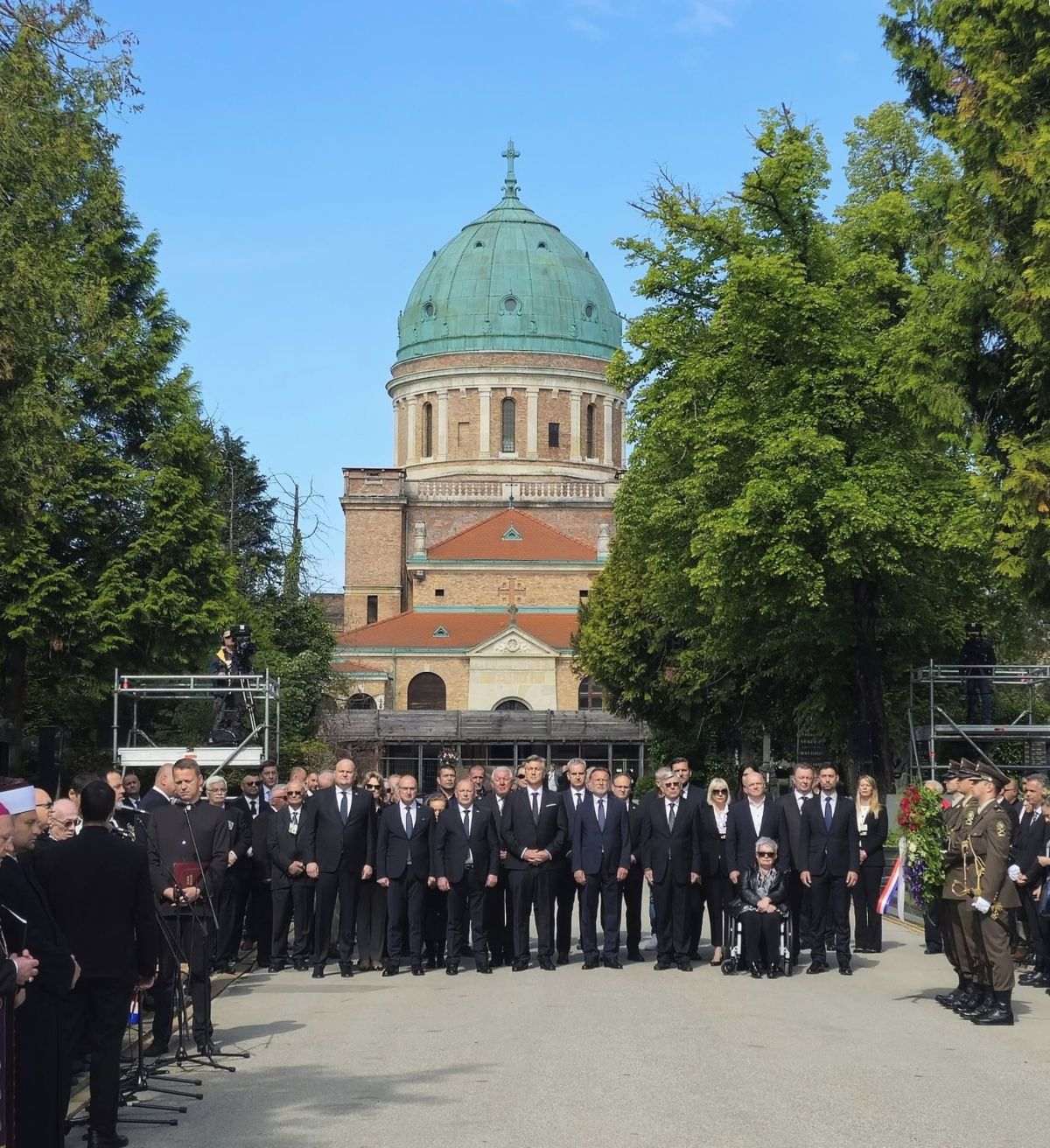 Komemoracija u povodu 80. obljetnice Bleiburške tragedije i Križnog puta hrvatskog naroda na Mirogoju / Foto: Fenix (MVEP)