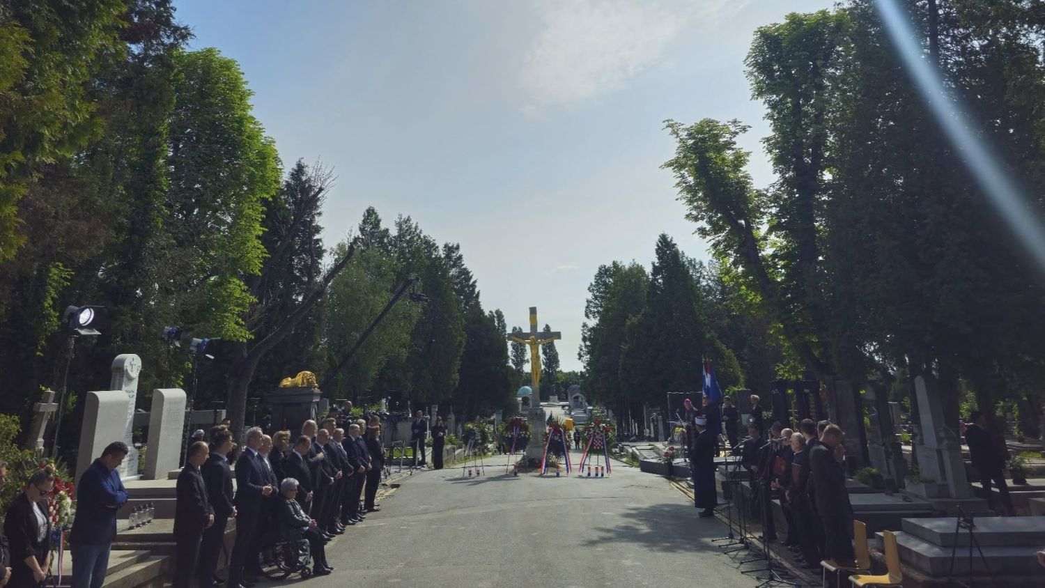 Komemoracija u povodu 80. obljetnice Bleiburške tragedije i Križnog puta hrvatskog naroda na Mirogoju / Foto: Fenix (MVEP)