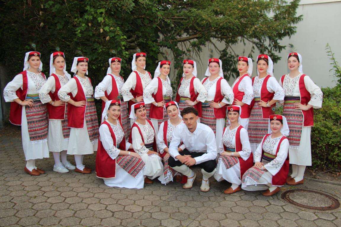 HRVATI U WUPPERTALU NJEGUJU KULTURU: Večer folklora, tradicije i zajedništva u Erkrathu