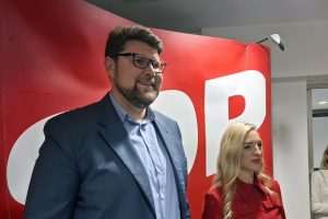 PREOKRET U SPLITU, VUKOVARU I PULI: Drugoplasirani iz prvog kruga Tomislav Šuta (HDZ), Marijan Pavliček (Hrvatski suverenisti) i SDP-ov Peđa Grbin postali novim gradonačelnicima