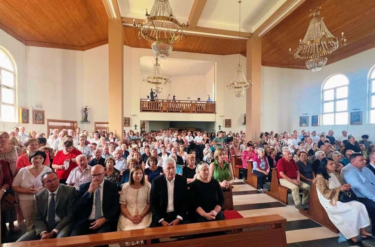 Župa Kandija obilježila 150 godina postojanja / Foto: Fenix (Ured za informiranje HNS-a)