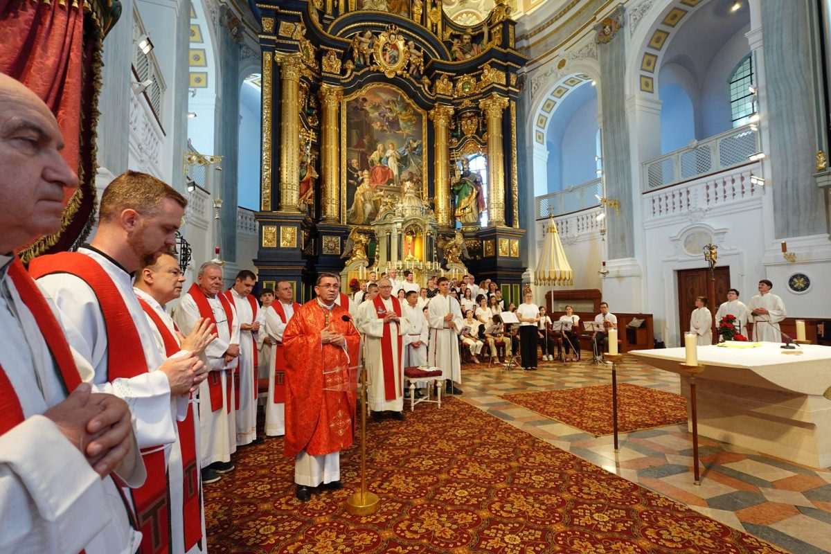 Misno slavlje na tradicionalnom hodočašću/ Foto: Fenix (SIM)