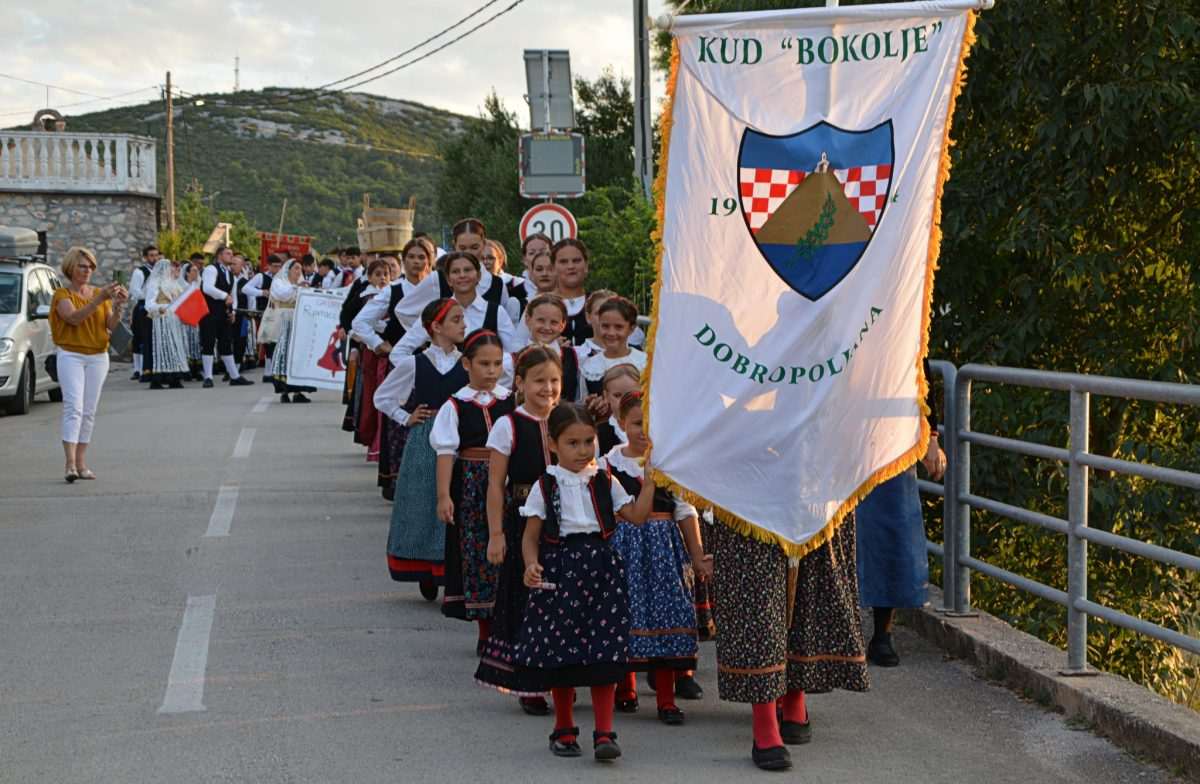 DOBROPOLJANA I MOLISE: Naši stari su znali što vrijedi, na nama je da to ne zaboravimo