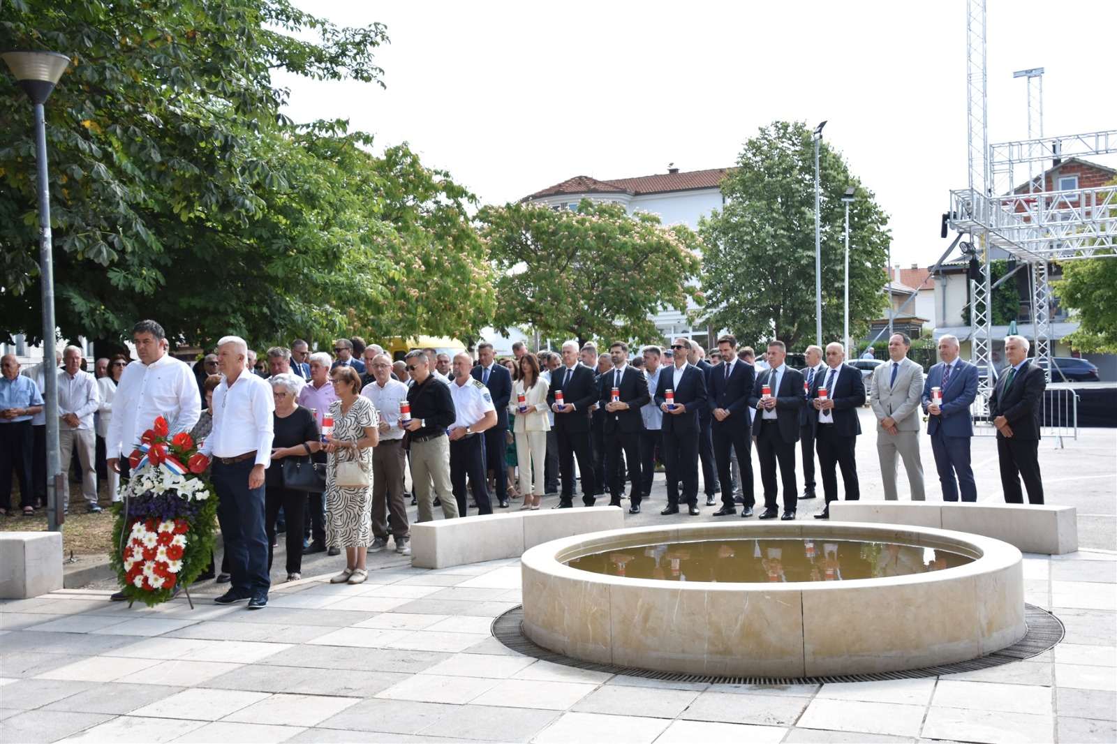 U POSUŠJU OBILJEŽEN DAN OPĆINE, ČOVIĆ PREDVODIO IZASLANSTVO: Naglasak na nastavku razvoja te poštivanju žrtve hrvatskih branitelja Dan Općine Posušje/ Foto: HNS