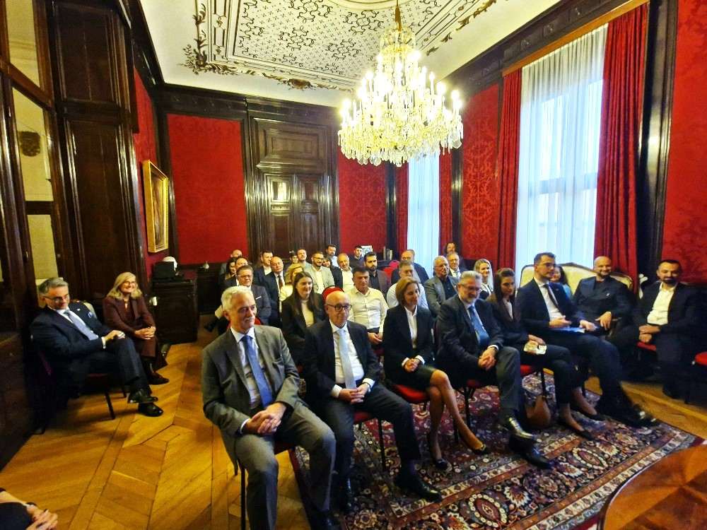 MINISTAR PRIMORAC U BEČU: Bilateralni odnosi s Austrijom su izvrsni, ona je jedan od naših najznačajnijih trgovinskih partnera i jedna od najvećih stranih ulagača u Hrvatsku