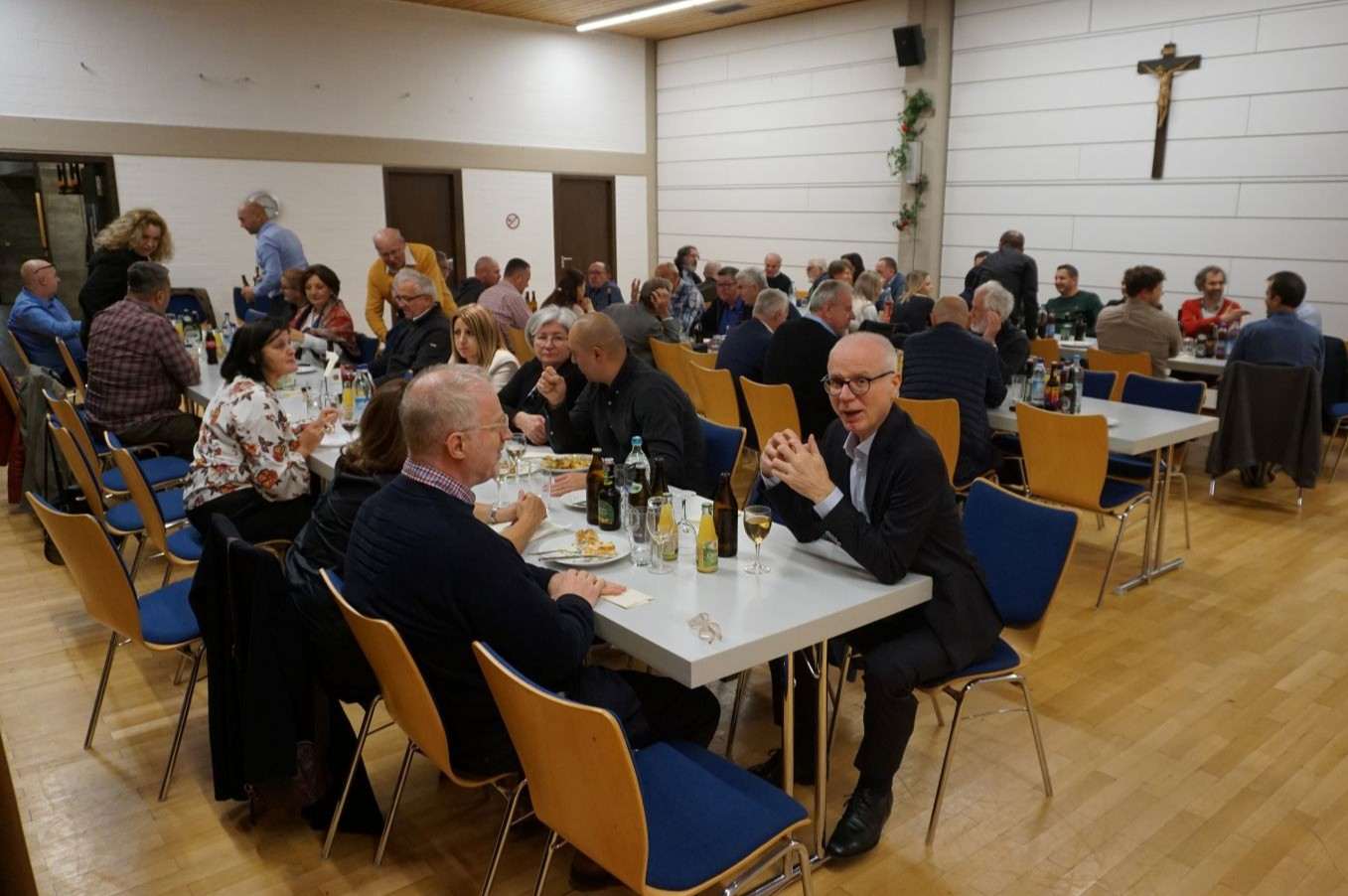 MÜNCHEN: Godišnji susret okupio 60 đaka i prijatelja Franjevačke klasične gimnazije iz Visokog