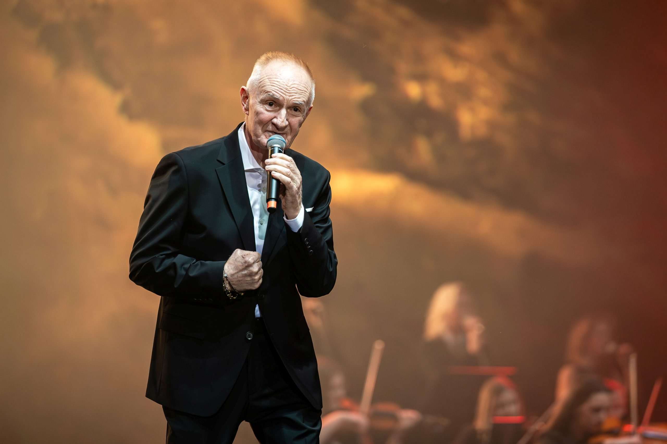 DOMOLJUBNI SPEKTAKL U ARENI ZAGREB: Čak 146 glazbenika zapjevalo najveće hitove hrvatske glazbe uz tisuću zastava Koncert "Domu mom"/ Foto: Jurica Cvitanić/Premier Media Group