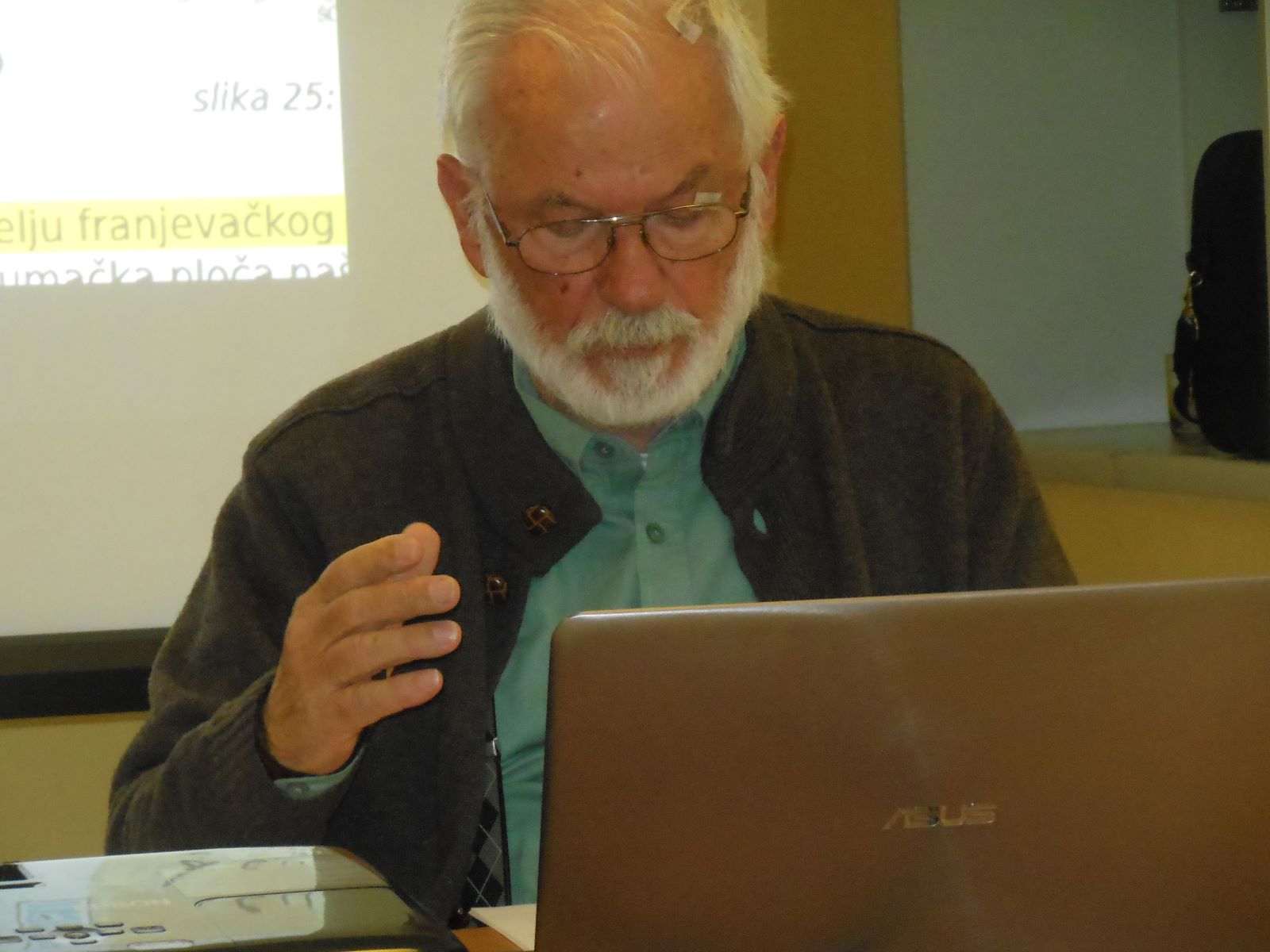 HKŽ MÜNCHEN: Tragovima imena Hrvat i uloge Crkve u stvaranju hrvatskog kraljevstva Dr. Tomislav Đurasović / Foto: Fenix (Fra Jozo Župić)