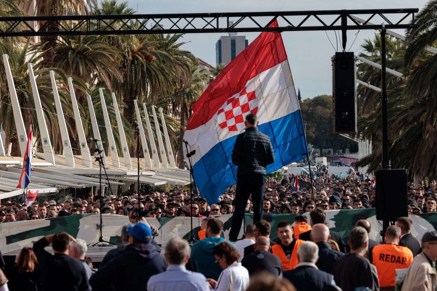 SPLITSKA POLICIJA: Prosvjed u Splitu prošao bez incidenata SPLITSKA POLICIJA: Prosvjed u Splitu prošao bez incidenata