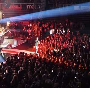 NAKON 16 GODINA CETINSKI NASTUPIO U ZADRU: Živite život kao što ste ga večeras živjeli! Tony Cetinski održao nezaboravan koncert na Višnjiku / Foto: Fenix (Marijo Šare)