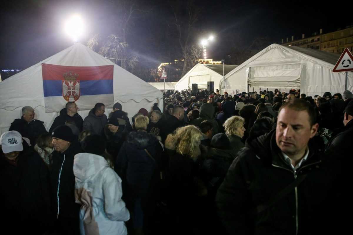 (NE)OČEKIVANO: Vučić najavio prijevremene parlamentarne izbore u Srbiji (NE)OČEKIVANO: Vučić najavio prijevremene parlamentarne izbore u Srbiji