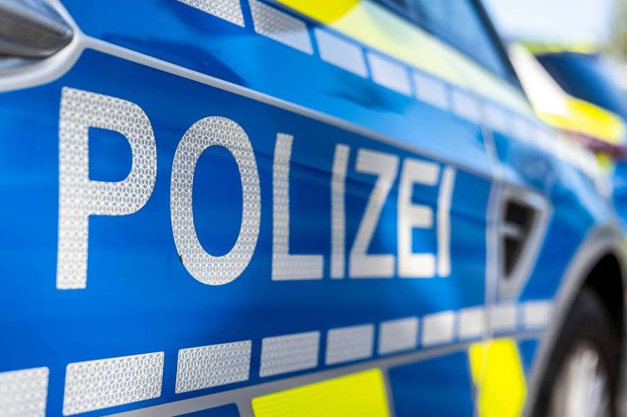 policija