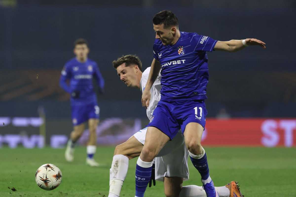 VEČER IZ SNOVA: Dinamo na Maksimiru pregazio rumunjsku momčad