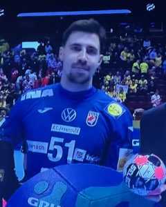 NEZAUSTAVLJIVI IVAN MARTINOVIĆ: S 9 golova odveo Hrvatsku do pobjede i drugog kruga NEZAUSTAVLJIVI IVAN MARTINOVIĆ: S 9 golova odveo Hrvatsku do pobjede i drugog kruga