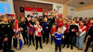 VATRENI DOČEK SEKULIĆU U ORIOVCU: Mjesto od 1.500 stanovnika postalo najtrofejnije u Hrvatskoj  