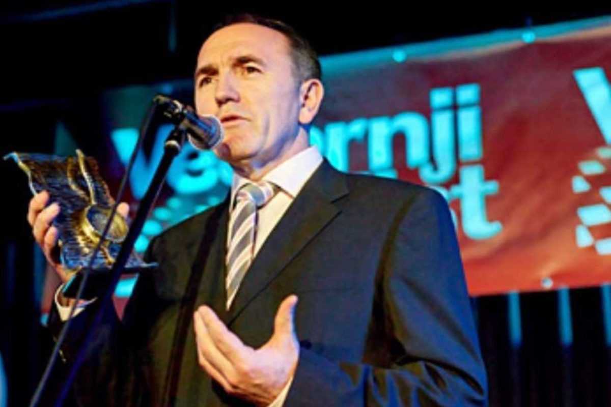 DVADESET GODINA GLAMURA I PRIZNANJA: "Hrvatski Oscar" ponovno okuplja iseljenu Hrvatsku DVADESET GODINA GLAMURA I PRIZNANJA: "Hrvatski Oscar" ponovno okuplja iseljenu Hrvatsku